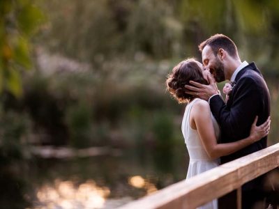 photographe mariage montreal photo en pleine nature d'un couple